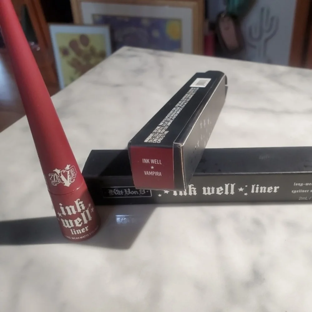 ❇️🧚‍♀️VAMPIRA Kat Von D RARE Ink Well Liquid Eyeliner NWT